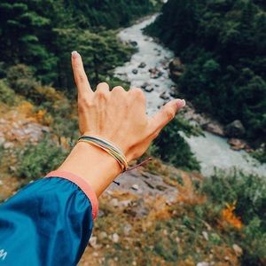 Pura Vida Rainbow Bracelet